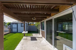 11493 Lev, Mission Hills (San Fernando), CA 91345 - Photo 27