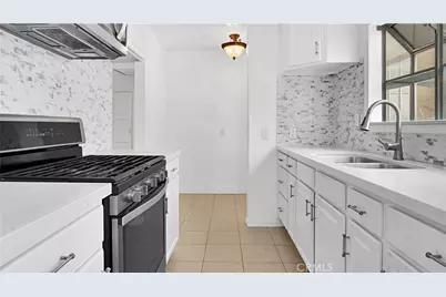 9714 Paramount, Downey, CA 90240 - Photo 13