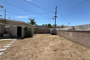 7720 Alder Ave, Fontana, CA 92336 - Photo 43