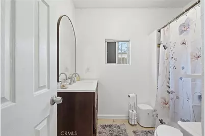 512 S Willowbrook Avenue, Compton, CA 90220 - Photo 19