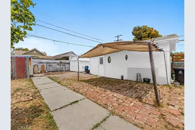 1119 W 84th Place, Los Angeles, CA 90044 - Photo 9