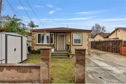 4555 W 160th Street, Lawndale, CA 90260 - Photo 3
