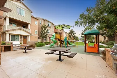 2878 Foxtail, Pomona, CA 91767 - Photo 31