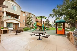 2878 Foxtail, Pomona, CA 91767 - Photo 31