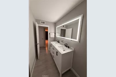 3205 Durrwood, Bakersfield, CA 93304 - Photo 11
