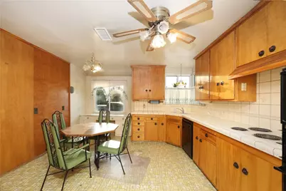 9912 Tecum, Downey, CA 90240 - Photo 11