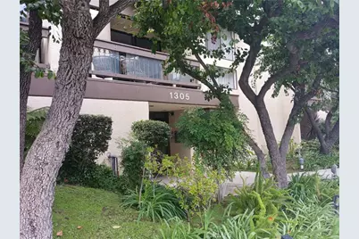1305 N Columbus, Glendale, CA 91202 - Photo 1