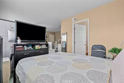 2691 Grayson Court, Simi Valley, CA 93065 - Photo 43