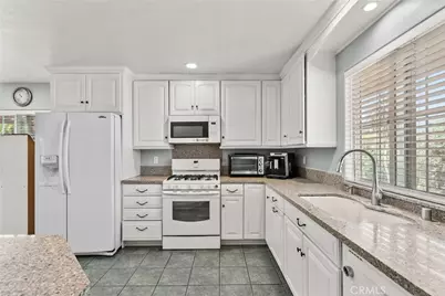 2691 Grayson Court, Simi Valley, CA 93065 - Photo 25