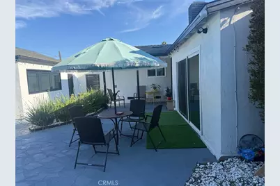 8102 Willis, Panorama City, CA 91402 - Photo 9