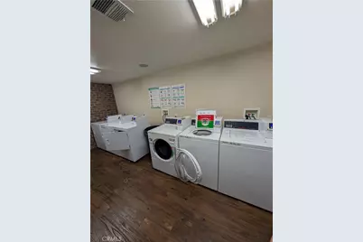 3740 Santa Rosalia #402, Los Angeles, CA 90008 - Photo 31
