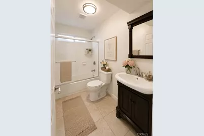 520 W Colden, Los Angeles, CA 90044 - Photo 9