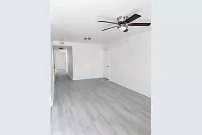 520 W Colden, Los Angeles, CA 90044 - Photo 21