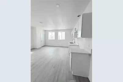 520 W Colden, Los Angeles, CA 90044 - Photo 17