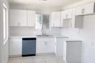 520 W Colden, Los Angeles, CA 90044 - Photo 23