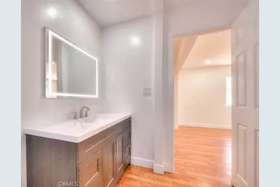 5506 Holmes Avenue, Los Angeles, CA 90058 - Photo 25