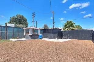 5506 Holmes Ave, Los Angeles, CA 90058 - Photo 41