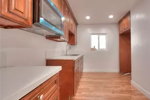 5506 Holmes Ave, Los Angeles, CA 90058 - Photo 13