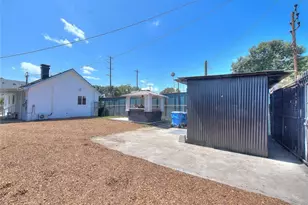 5506 Holmes Ave, Los Angeles, CA 90058 - Photo 39
