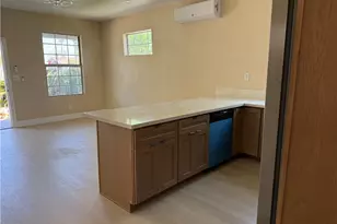 1546 W 70th St, Los Angeles, CA 90047 - Photo 15