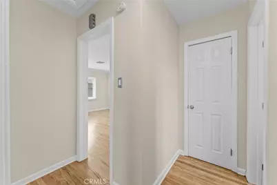 2115 W 103rd Place, Los Angeles, CA 90047 - Photo 19