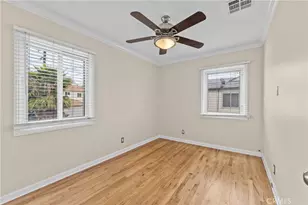 2115 W 103rd Pl, Los Angeles, CA 90047 - Photo 23