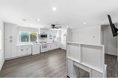 622 Eastmont, Los Angeles, CA 90022 - Photo 27