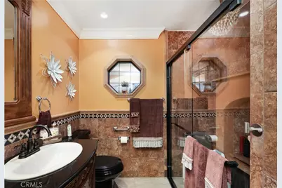 8906 Brock Avenue, Downey, CA 90240 - Photo 25