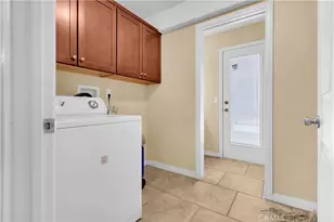 9379 Middleton Rd, Phelan, CA 92371 - Photo 19