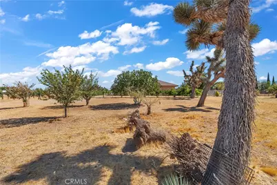 9379 Middleton Road, Phelan, CA 92371 - Photo 27