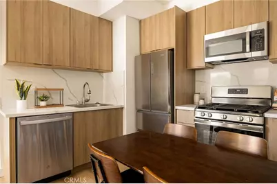5417 Stratford, Los Angeles, CA 90042 - Photo 23