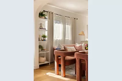 5417 Stratford, Los Angeles, CA 90042 - Photo 5