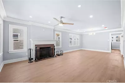 941 W 55th Street, Los Angeles, CA 90037 - Photo 7