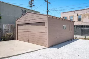 941 W 55th St, Los Angeles, CA 90037 - Photo 29