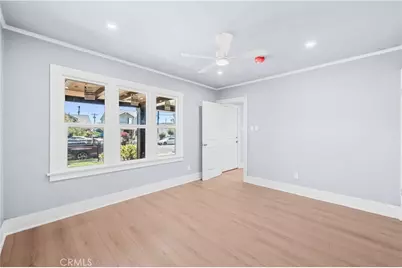 941 W 55th Street, Los Angeles, CA 90037 - Photo 21