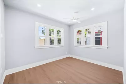 941 W 55th Street, Los Angeles, CA 90037 - Photo 31