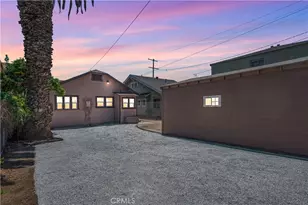 941 W 55th St, Los Angeles, CA 90037 - Photo 3