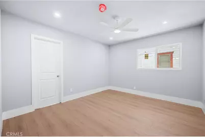 941 W 55th Street, Los Angeles, CA 90037 - Photo 25