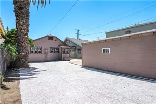 941 W 55th St, Los Angeles, CA 90037 - Photo 31