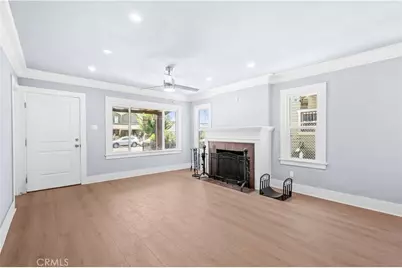 941 W 55th Street, Los Angeles, CA 90037 - Photo 9