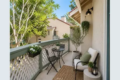 3525 W Greentree Circle #G, Anaheim, CA 92804 - Photo 3
