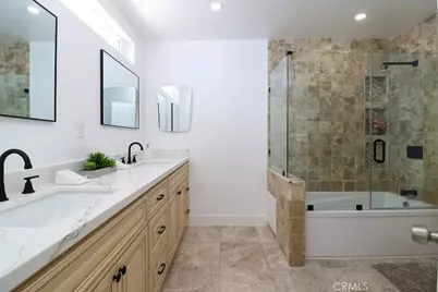 1839 W 35th Place, Los Angeles, CA 90018 - Photo 17
