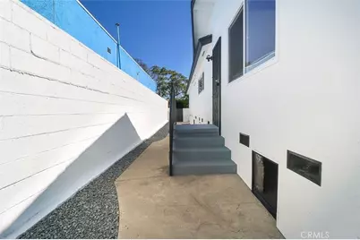 1839 W 35th Place, Los Angeles, CA 90018 - Photo 25