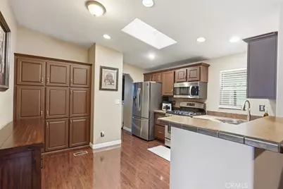 16600 Downey Avenue #104, Paramount, CA 90723 - Photo 9
