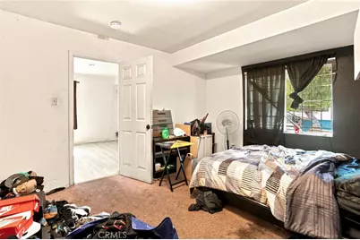 652 W 87th, Los Angeles, CA 90044 - Photo 21