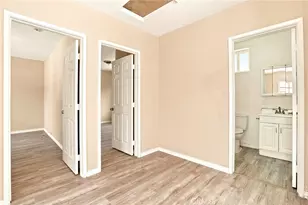 652 W 87th, Los Angeles, CA 90044 - Photo 11