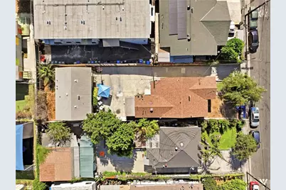 652 W 87th, Los Angeles, CA 90044 - Photo 3