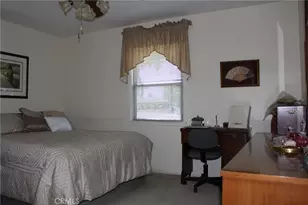 7753 Adwen St, Downey, CA 90241 - Photo 15