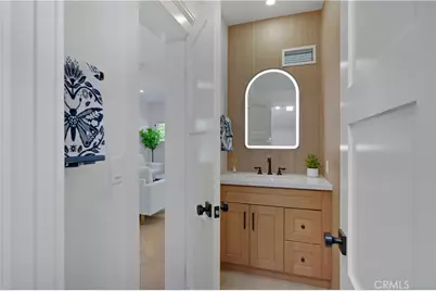 1800 Oxford., Los Angeles, CA 90006 - Photo 17