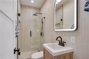 1800 Oxford, Los Angeles, CA 90006 - Photo 39